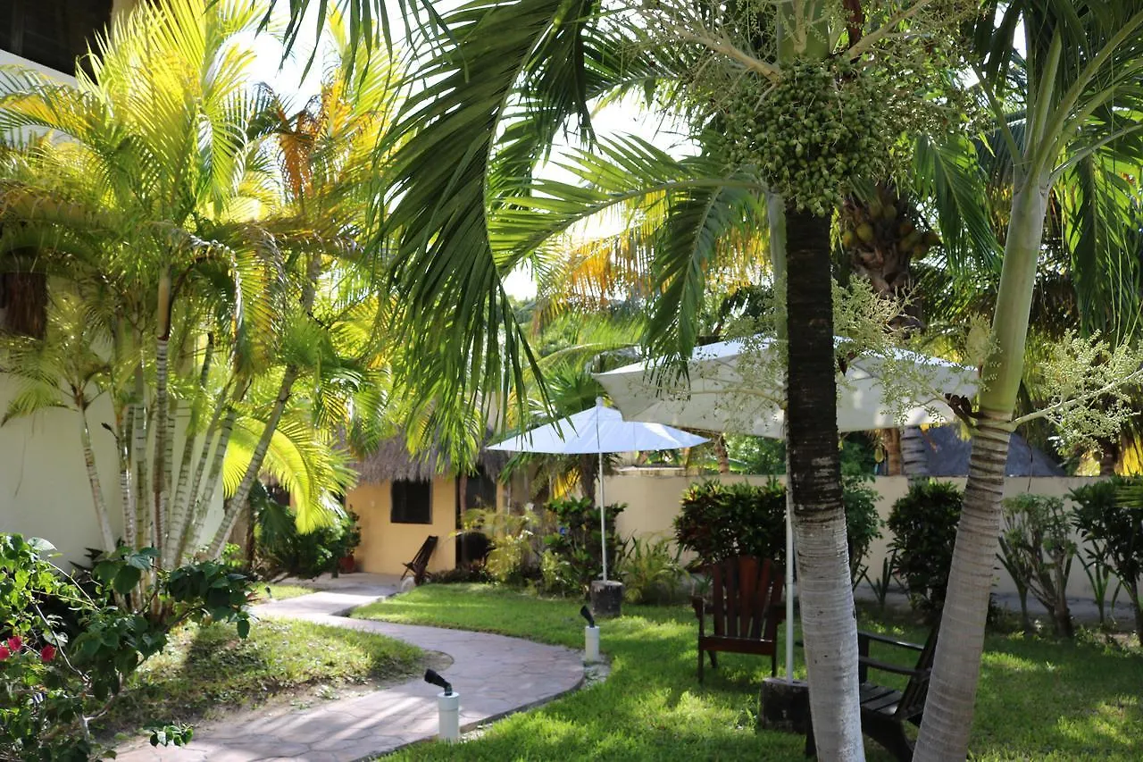 **  Hotel & Cabanas Zazil Kin Tulum Mexiko